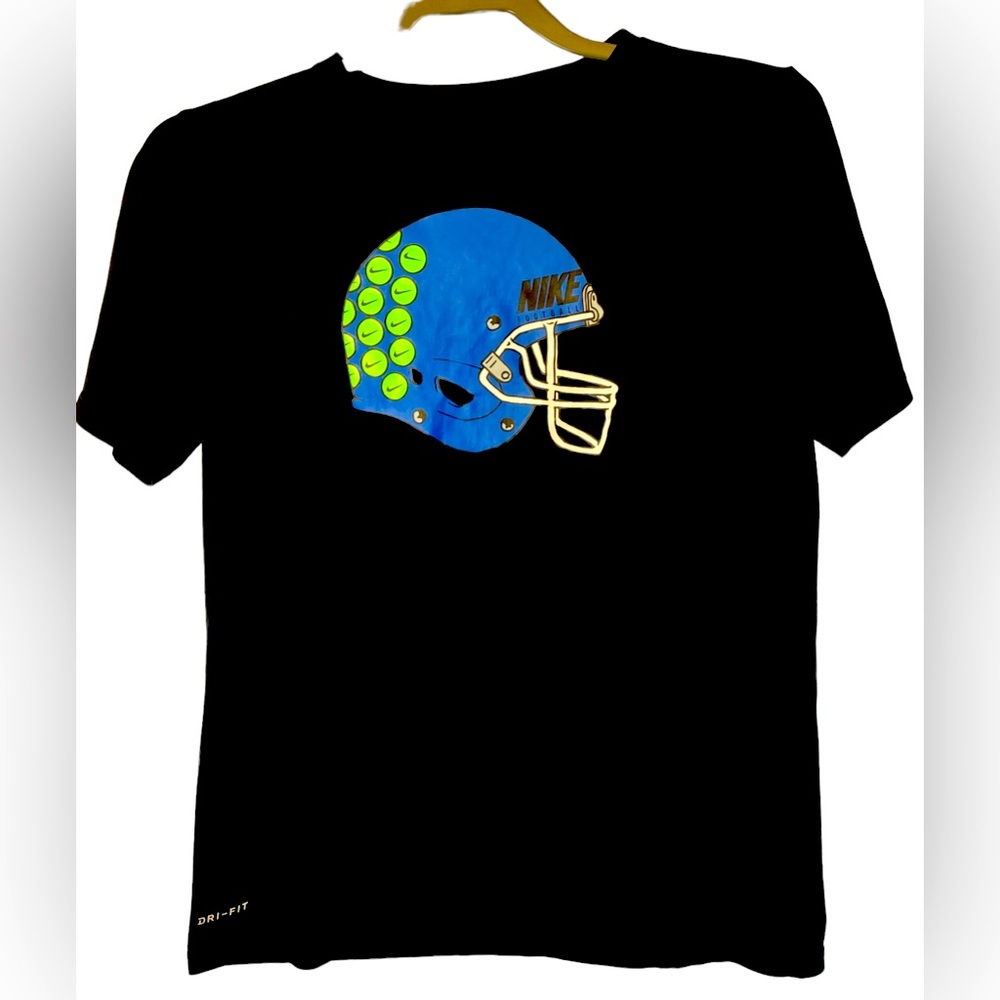 Nike Dri Fit Boys T-shirt XL